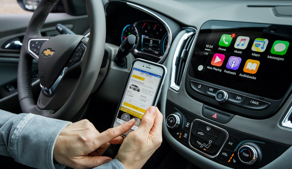 Chevrolet y Claro presentan en Perú el primer auto conectado