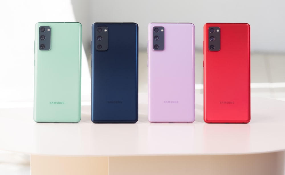 Samsung Galaxy S20 FE con los recursos favoritos de los fans