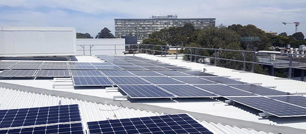 Debemos disminuir los costos energéticos y de mantenimiento