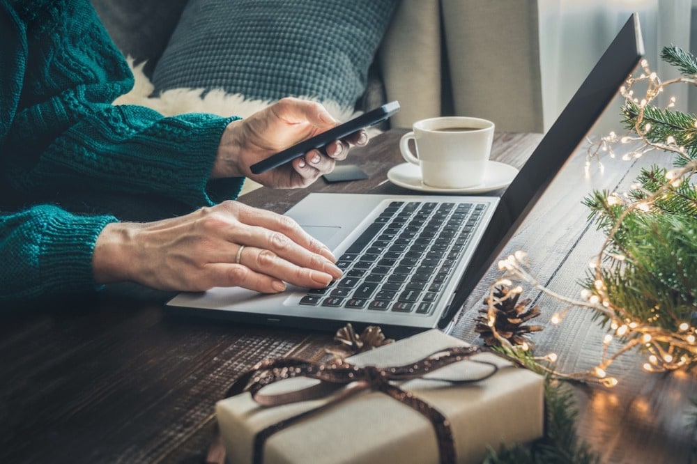 Colaboradores prefieren tarjeta virtual en Navidad