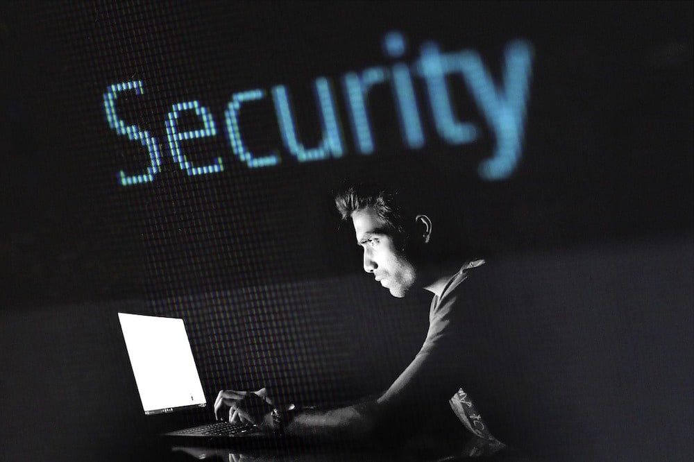 Phishing roba credenciales de Facebook mediante el engaño
