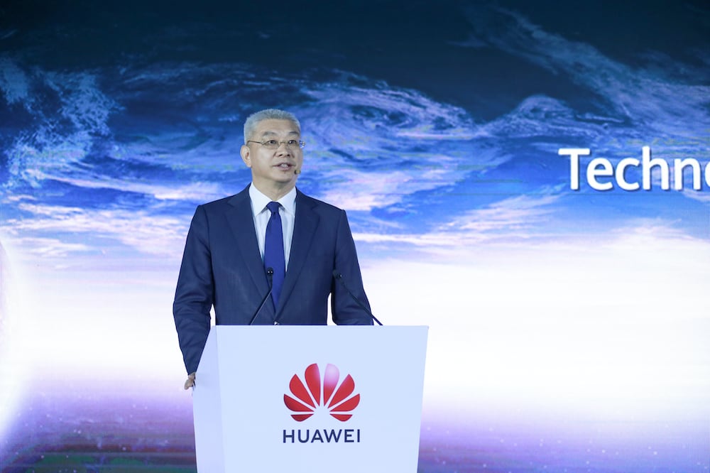 Huawei refuerza la solidez empresarial y navegación