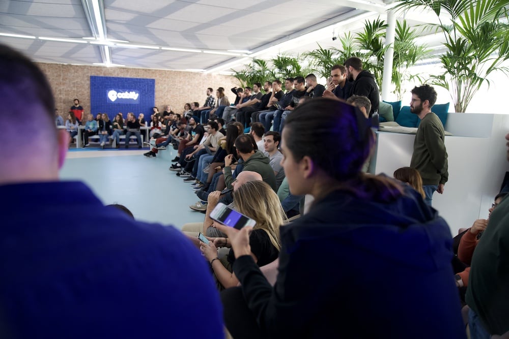 Cabify crea en un hackaton interno un juego de pasajeros