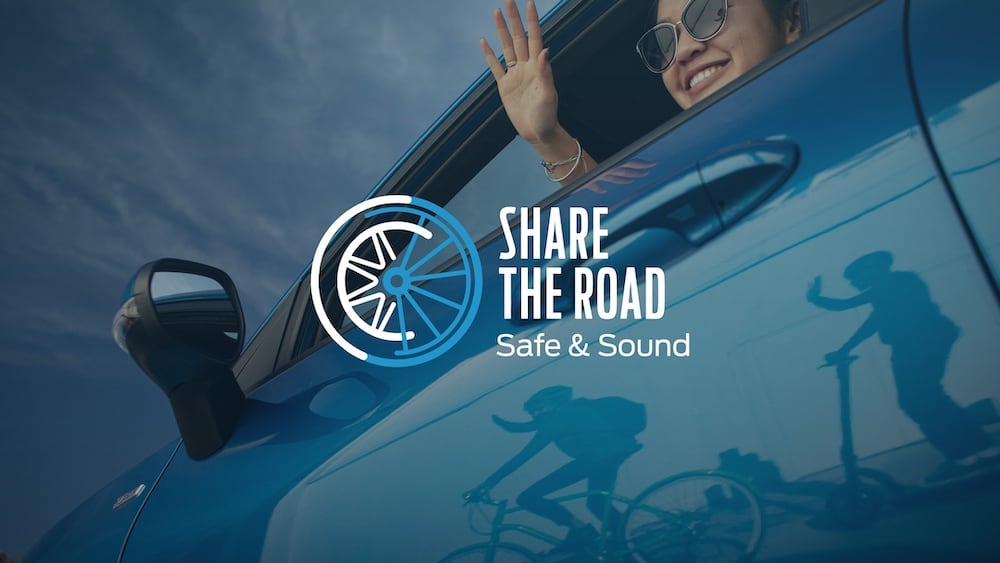 Ford demuestra los riesgos de los audífonos