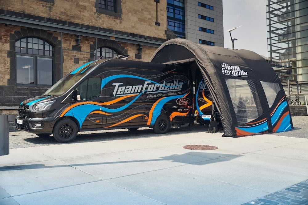 Team Fordzilla inicia su viaje por Europa con 'Gaming Transit'