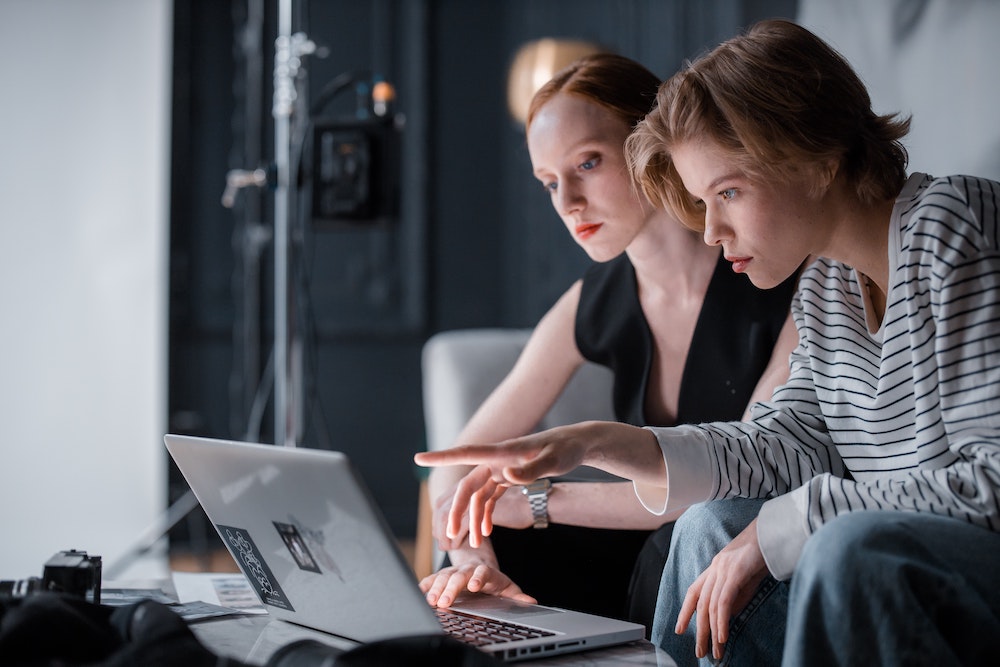 ¿Cómo elegir la laptop ideal para el diseño gráfico en 2021?
