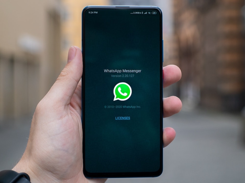 Riesgo de seguridad en llamadas grupales de WhatsApp