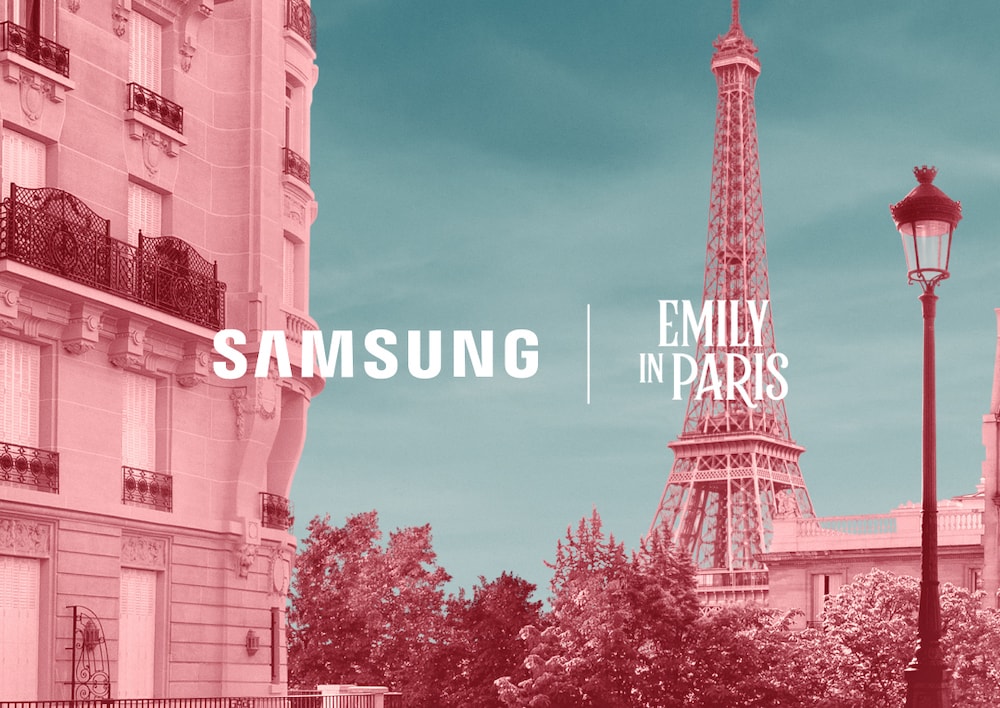 El apoyo tecnológico de Samsung a la serie Emily en París
