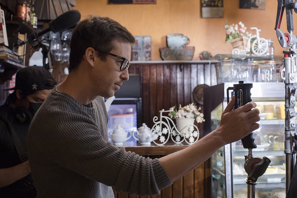 Smartphone Xiaomi grab&oacute; el cortometraje &ldquo;Un Cruce Cualquiera&rdquo;