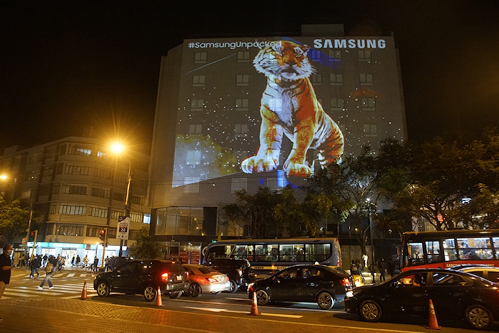 Impactante video mapping del Galaxy Unpacked
