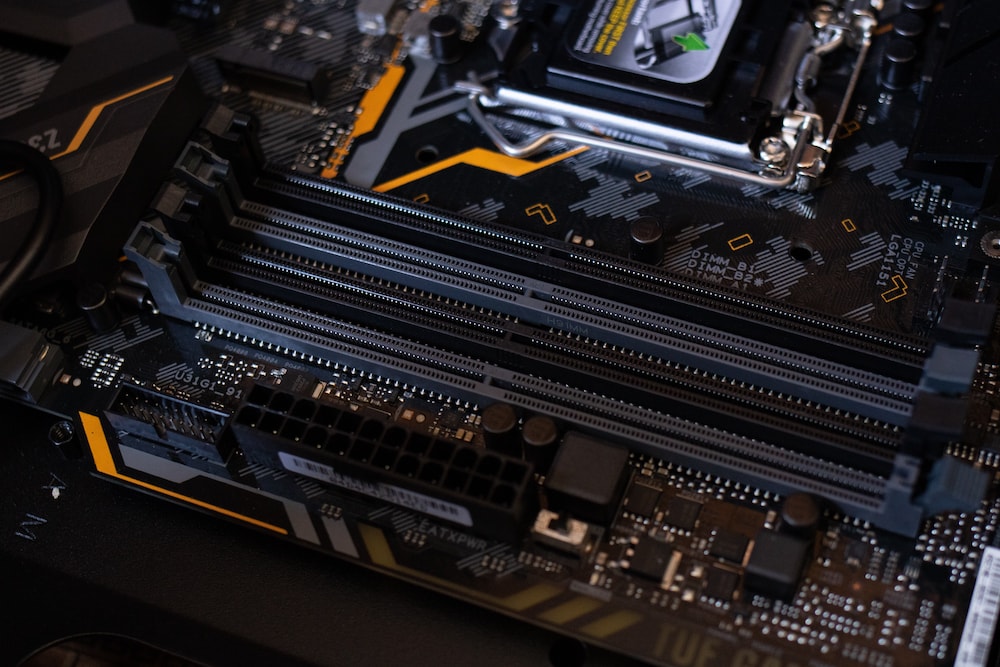 ¿Cómo evitar errores al ensamblar o armar una PC?