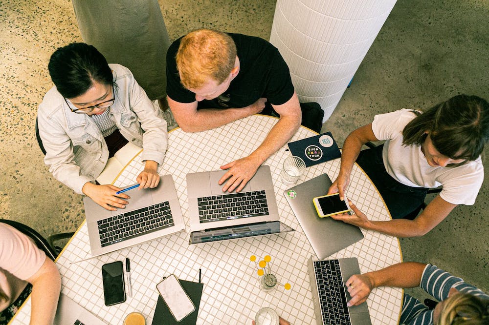 Tendencias de marketing B2B que impulsarán los empresas en 2022