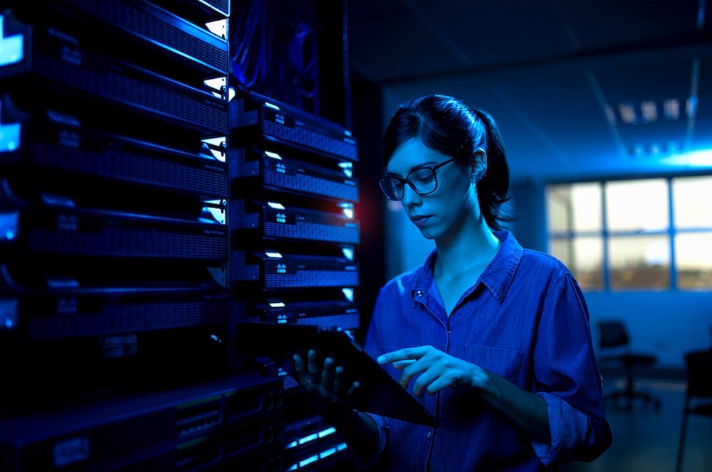 ¿Cómo mantener la seguridad de redes y aplicaciones en las empresas?