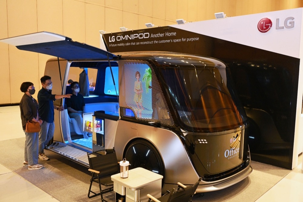 LG presenta vehículo inteligente y tecnología 6G