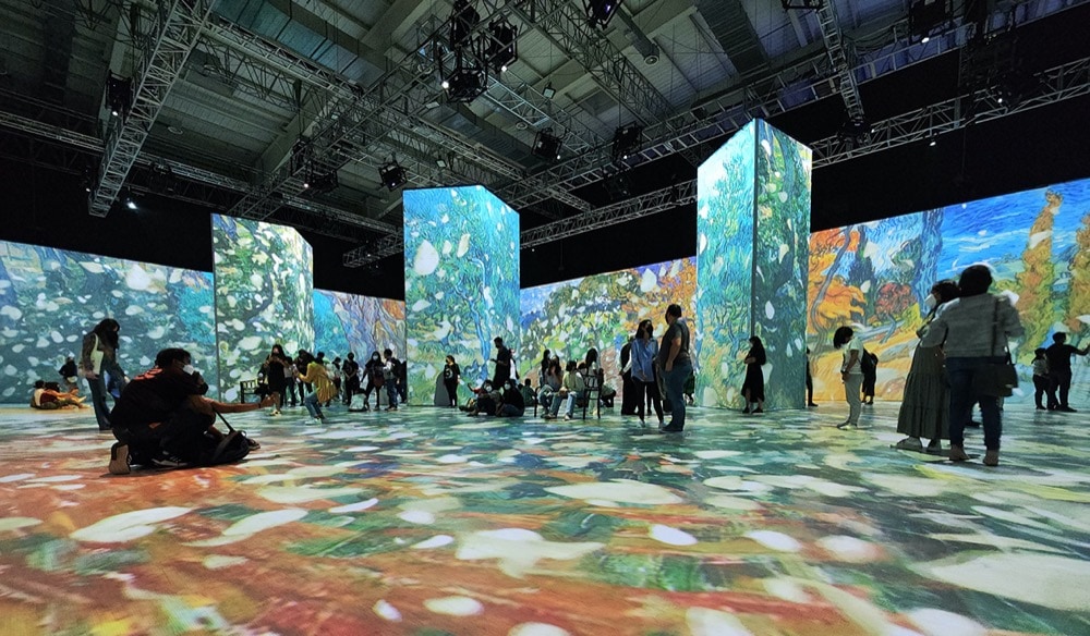 La Serie Xiaomi 12 en la exposición inmersiva Beyond Van Gogh