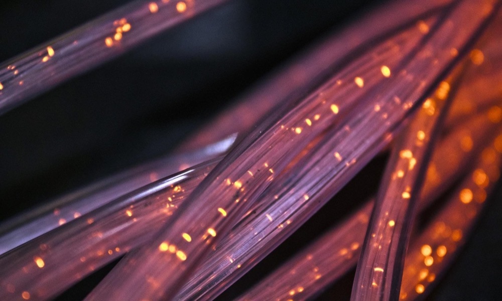 Wow: "Promover la fibra óptica es pensar en el futuro"