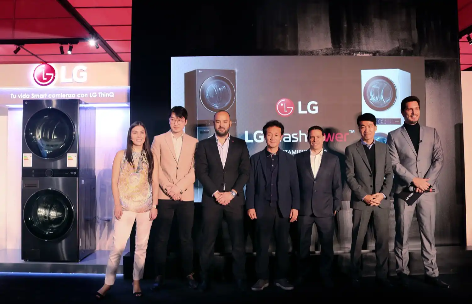 LG WashTower: La primera lavadora y secadora de LG Perú