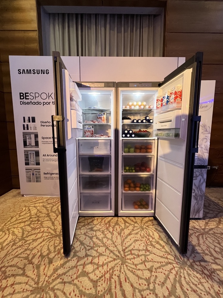 Nueva línea de refrigeradoras Bespoke 2022 de Samsung Perú