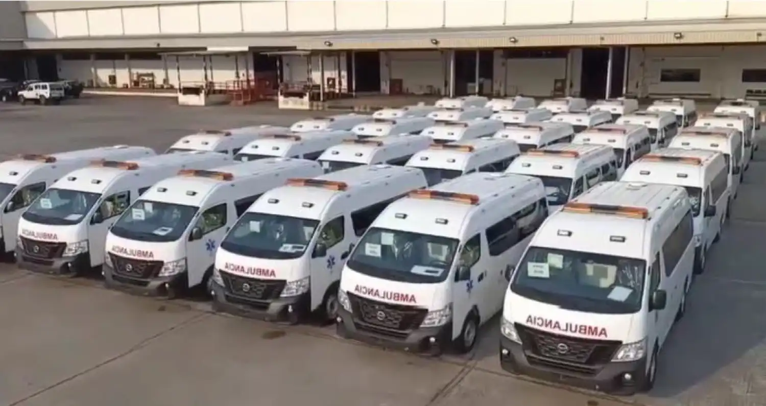Nissan Urvan: 95 ambulancias equipadas llegaron desde Japón