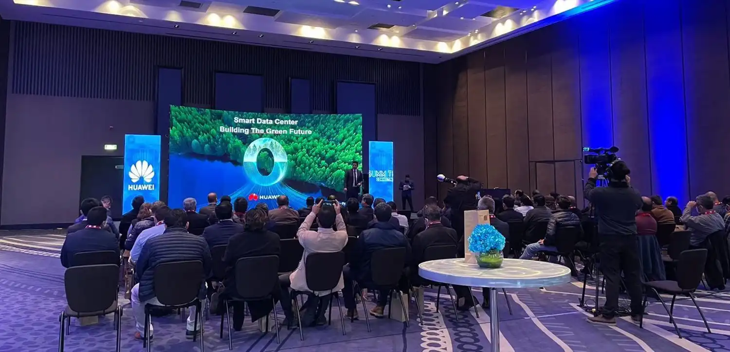 Summit 360°: Huawei innova con centros de datos sustentables