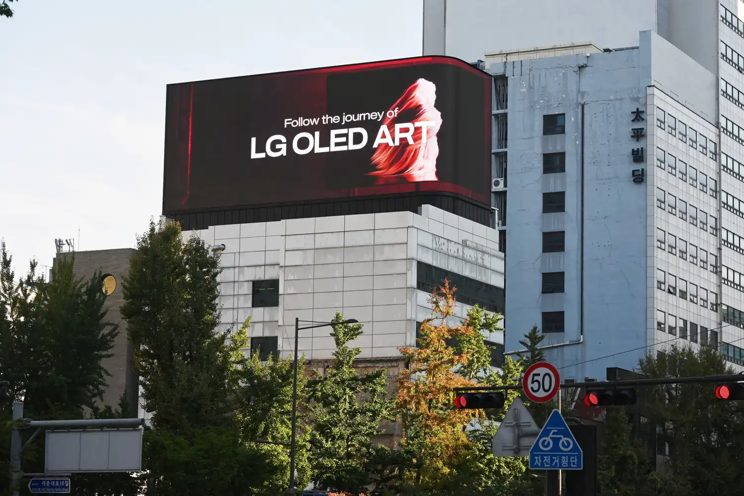 LG OLED brilla en la feria de arte internacional