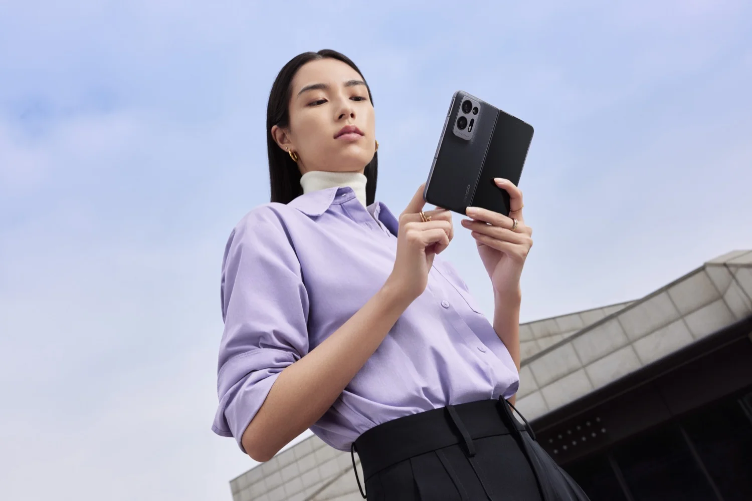 OPPO Find N2: El smartphone plegable más delgado, liviano e inteligente