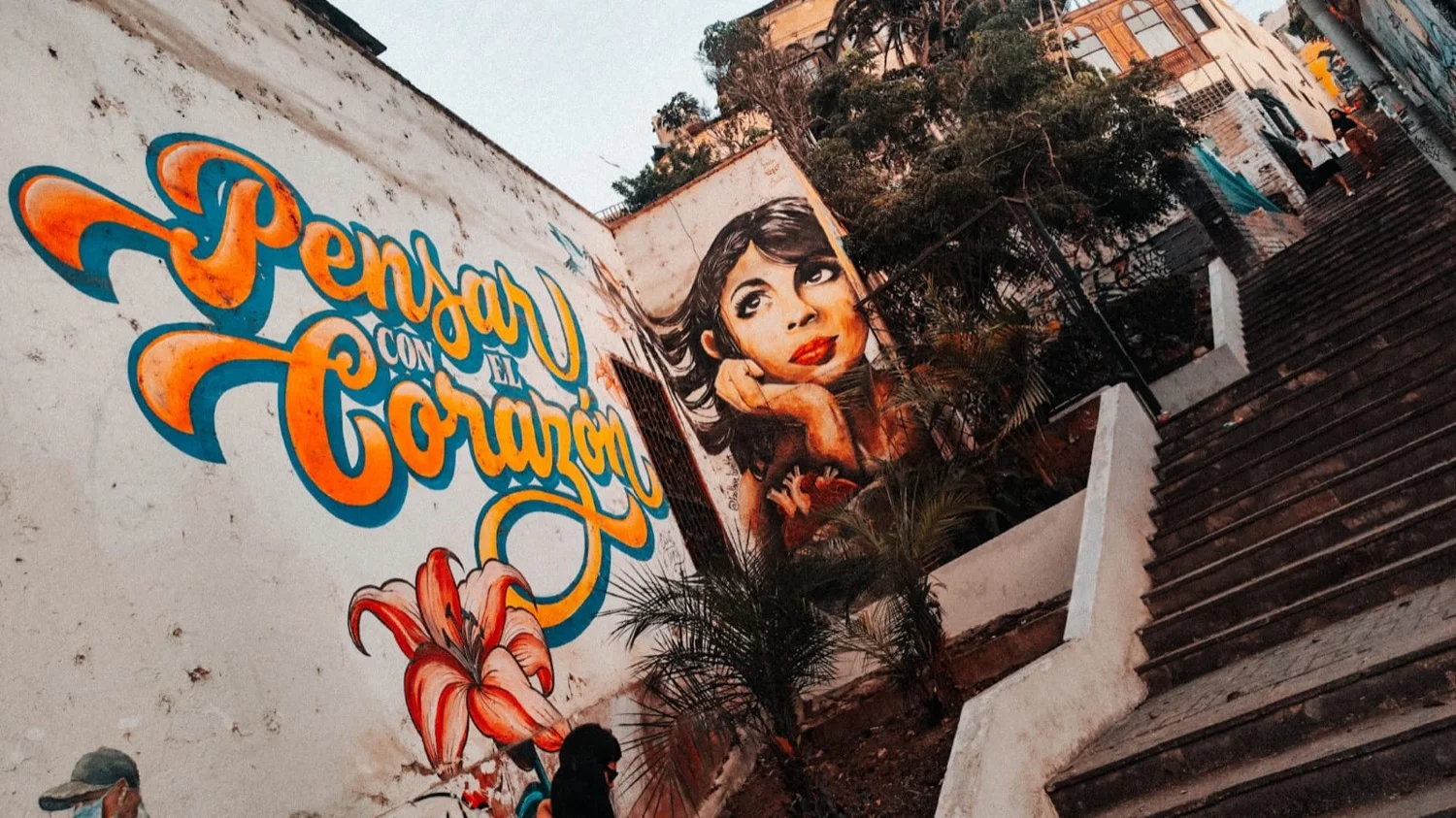 El primer Photowalk de Xiaomi recorrió las calles de Barranco