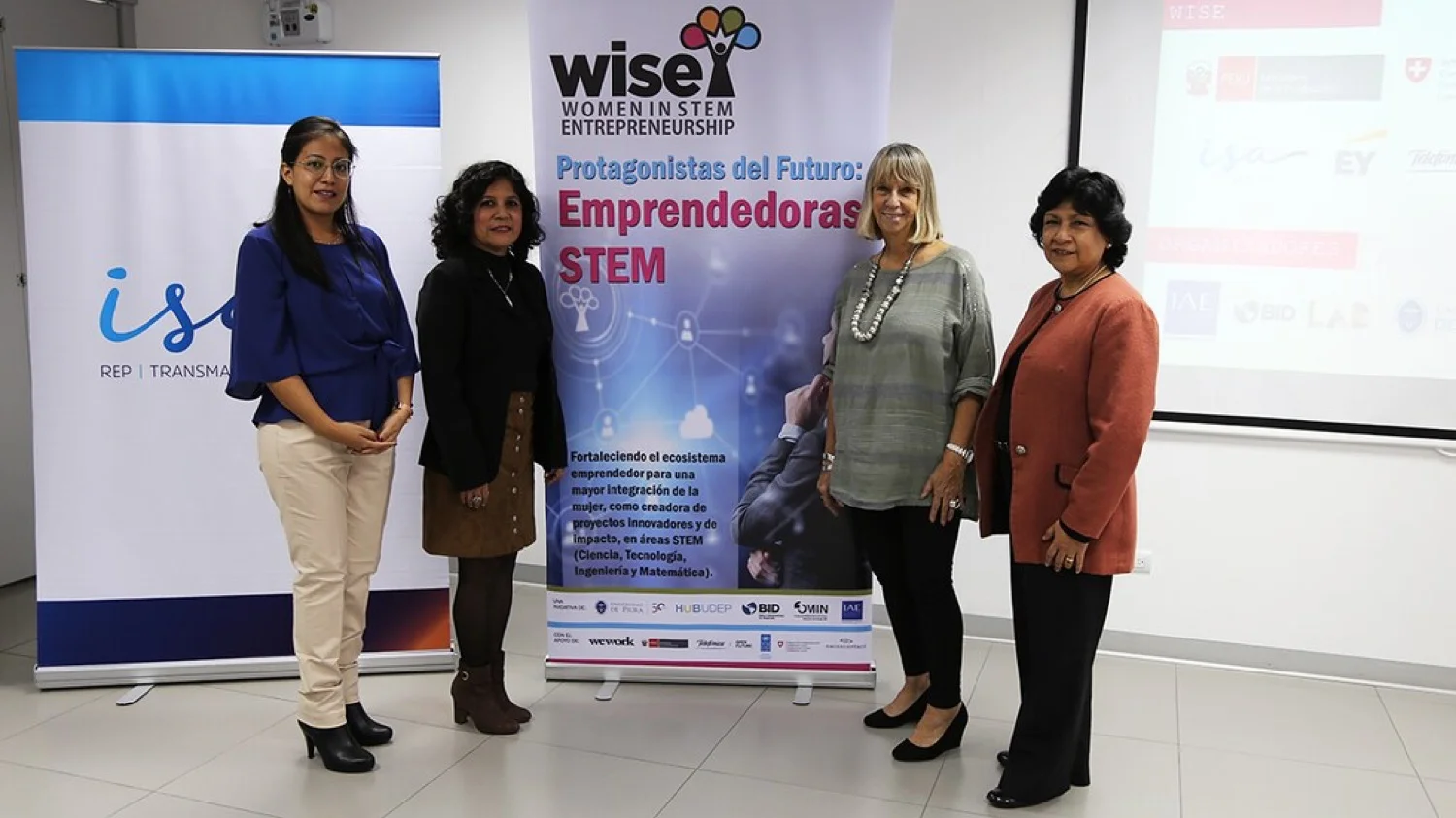 Desafíos y oportunidades para mujeres en carreras STEM
