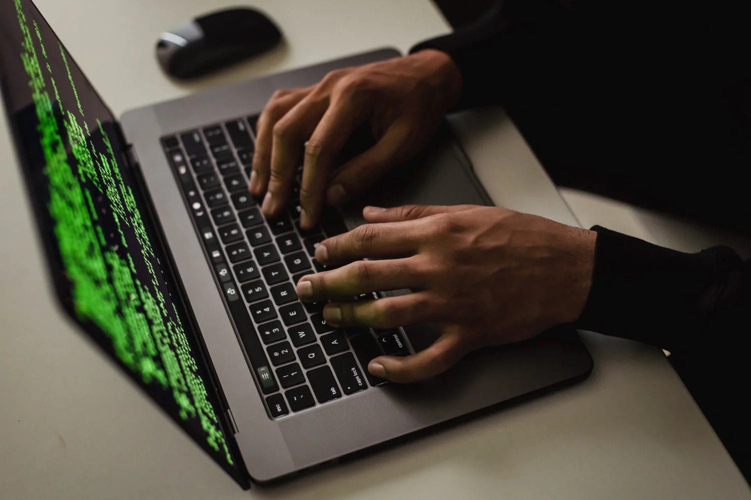 Un ataque DDoS afectó a ChatGPT y otros servicios