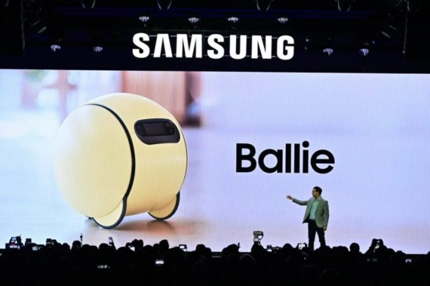 Ballie: El robot compañero con IA para el hogar