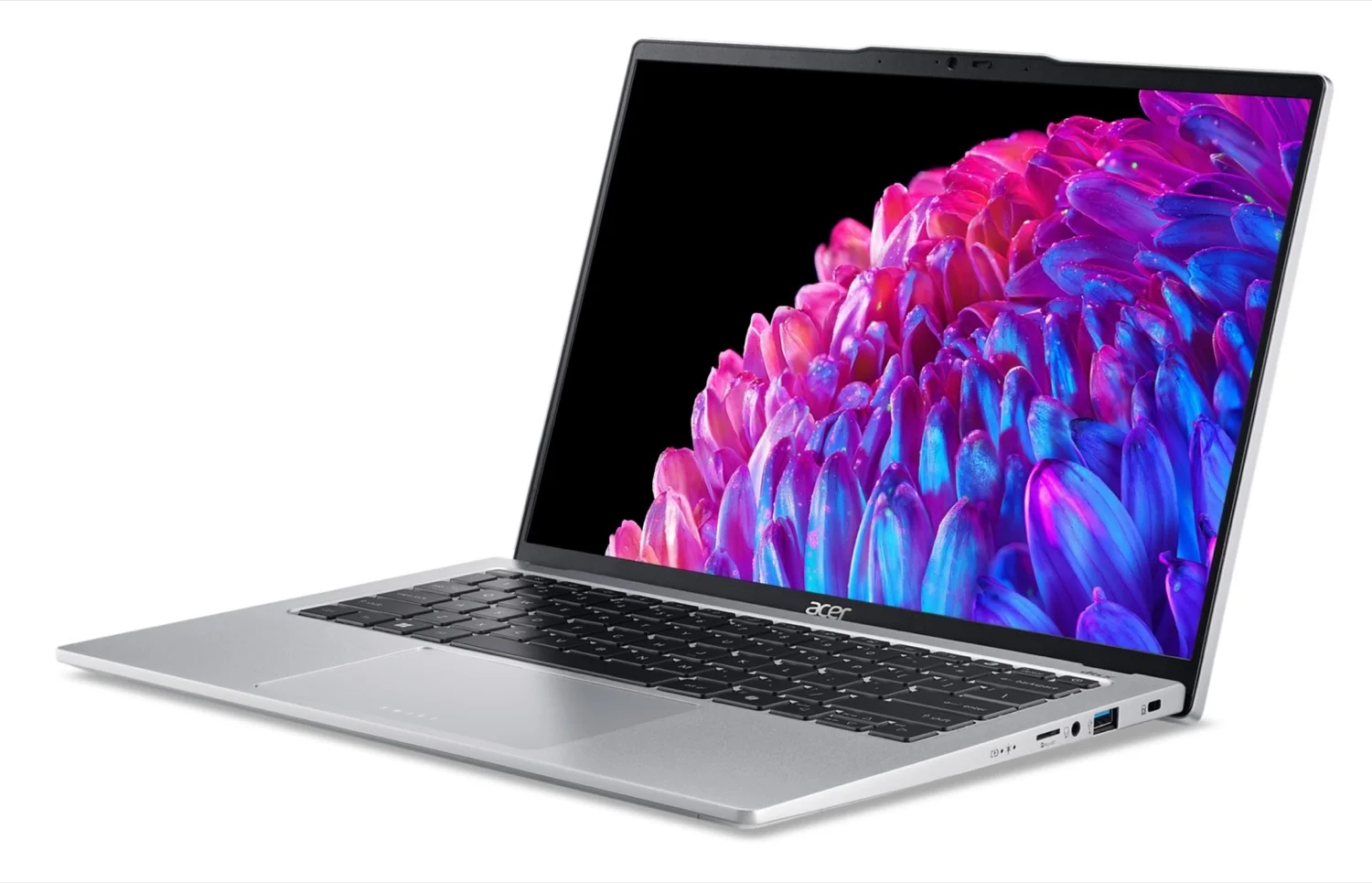 Acer presentó en Perú su nueva laptop Swift Go