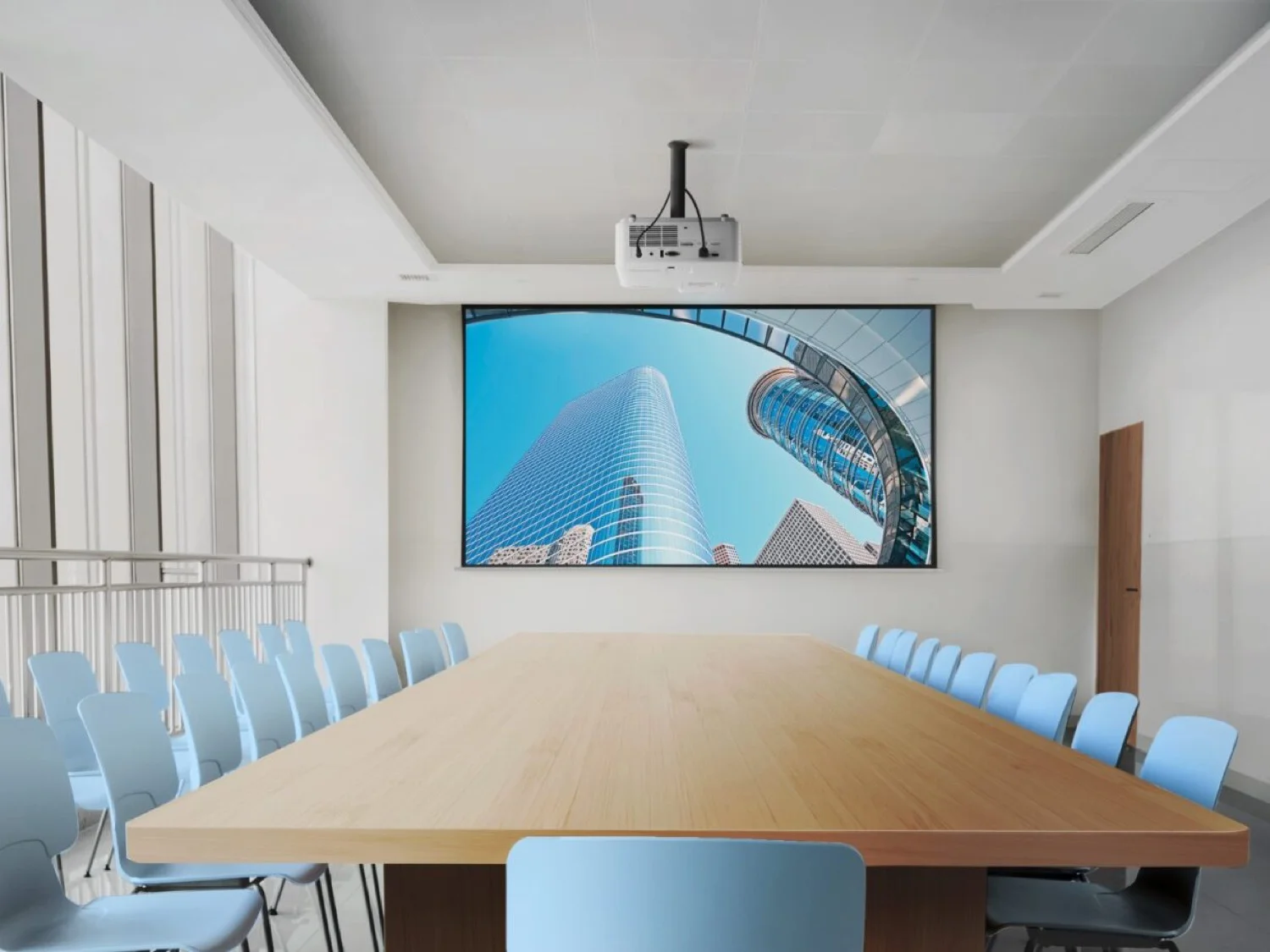 ViewSonic presenta proyectores láser de bajo costo