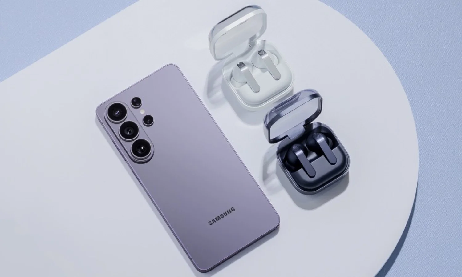 Galaxy Buds4: Llamadas más claras con HD Voice