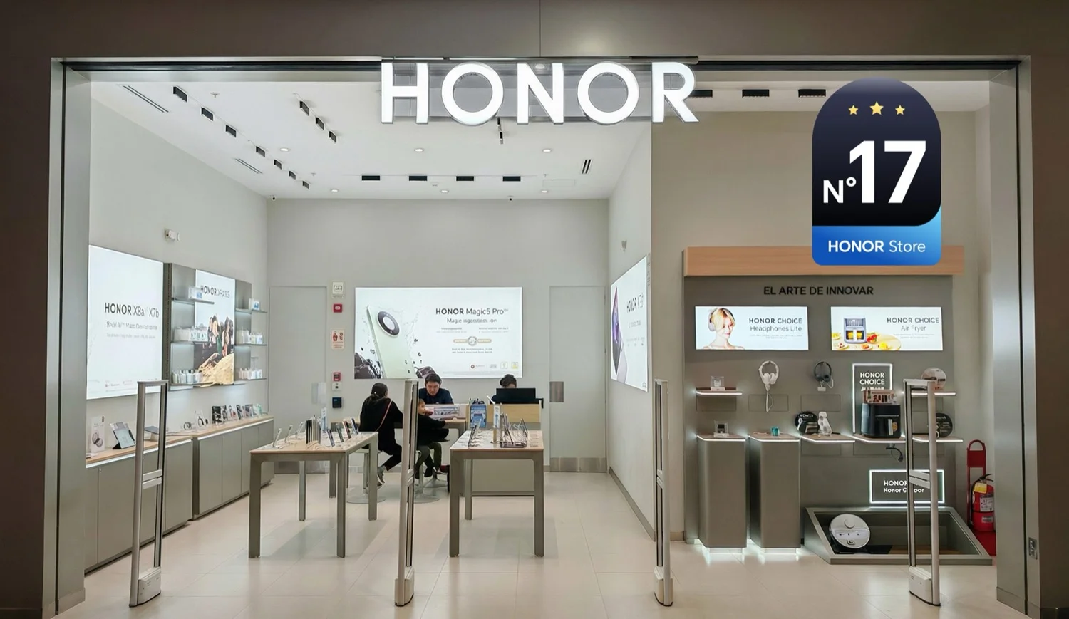 HONOR expande su ecosistema con tienda en Huancayo