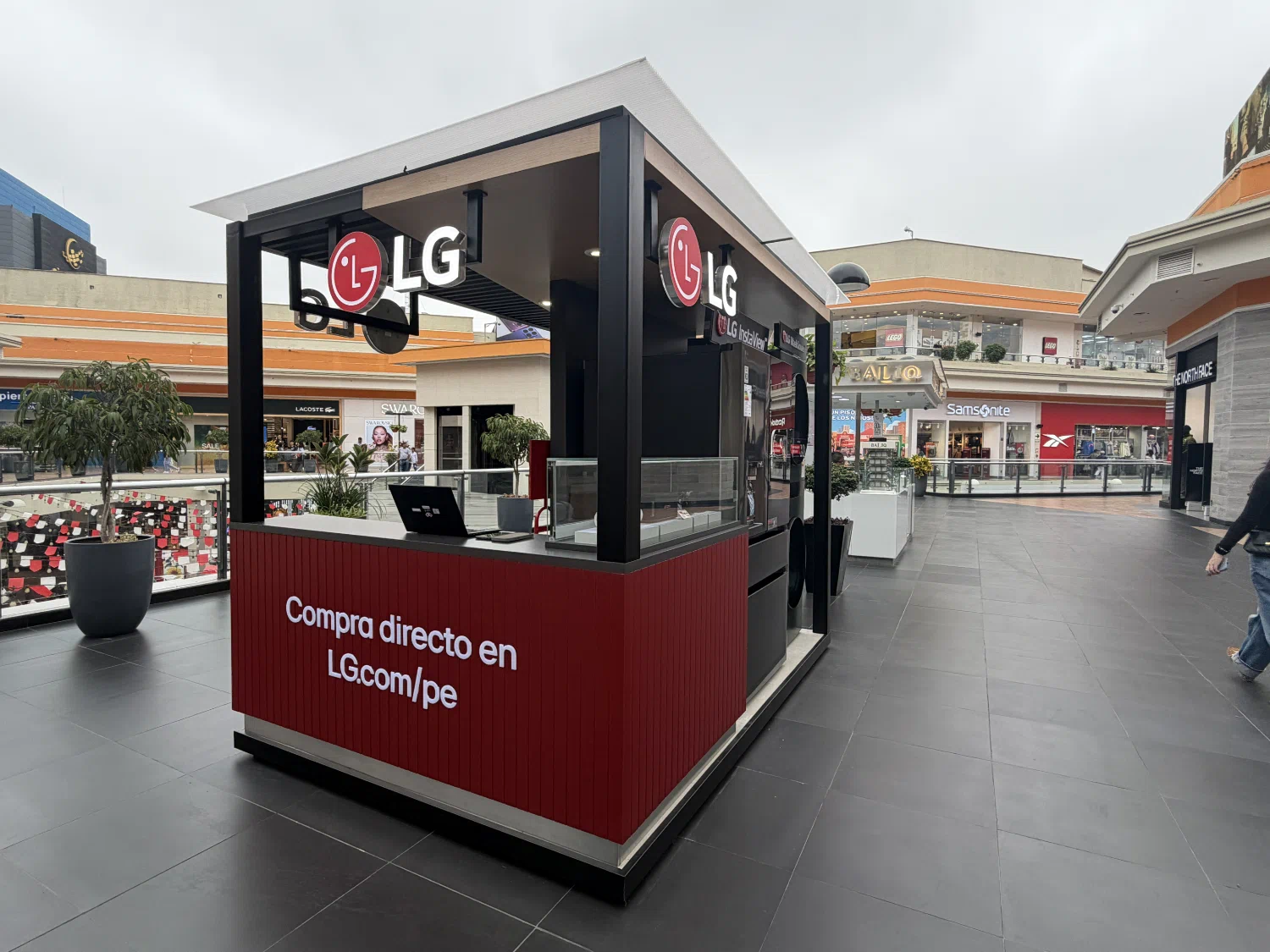 LG abre segundo stand e‑commerce en Plaza San Miguel