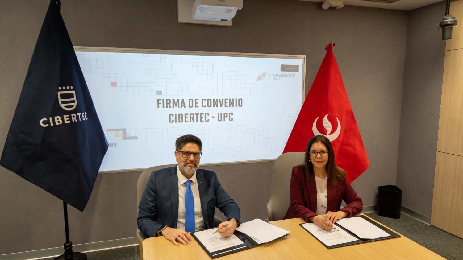 Cibertec y UPC fortalecen continuidad educativa