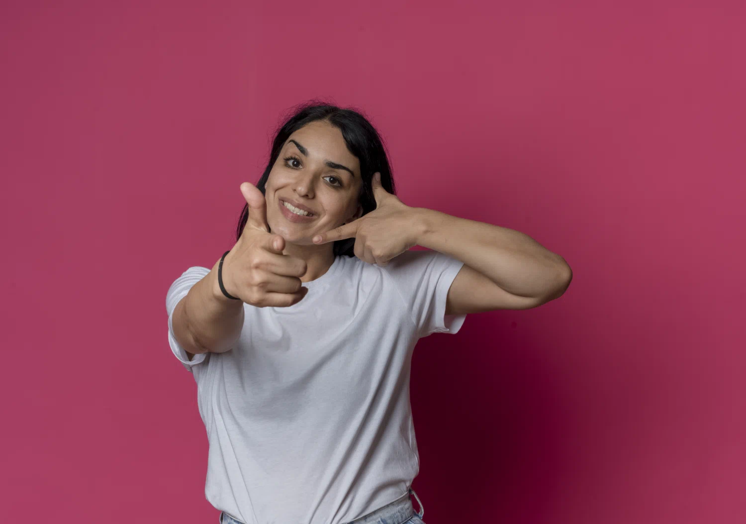 Gen Z redefine reputaci&oacute;n online con aura