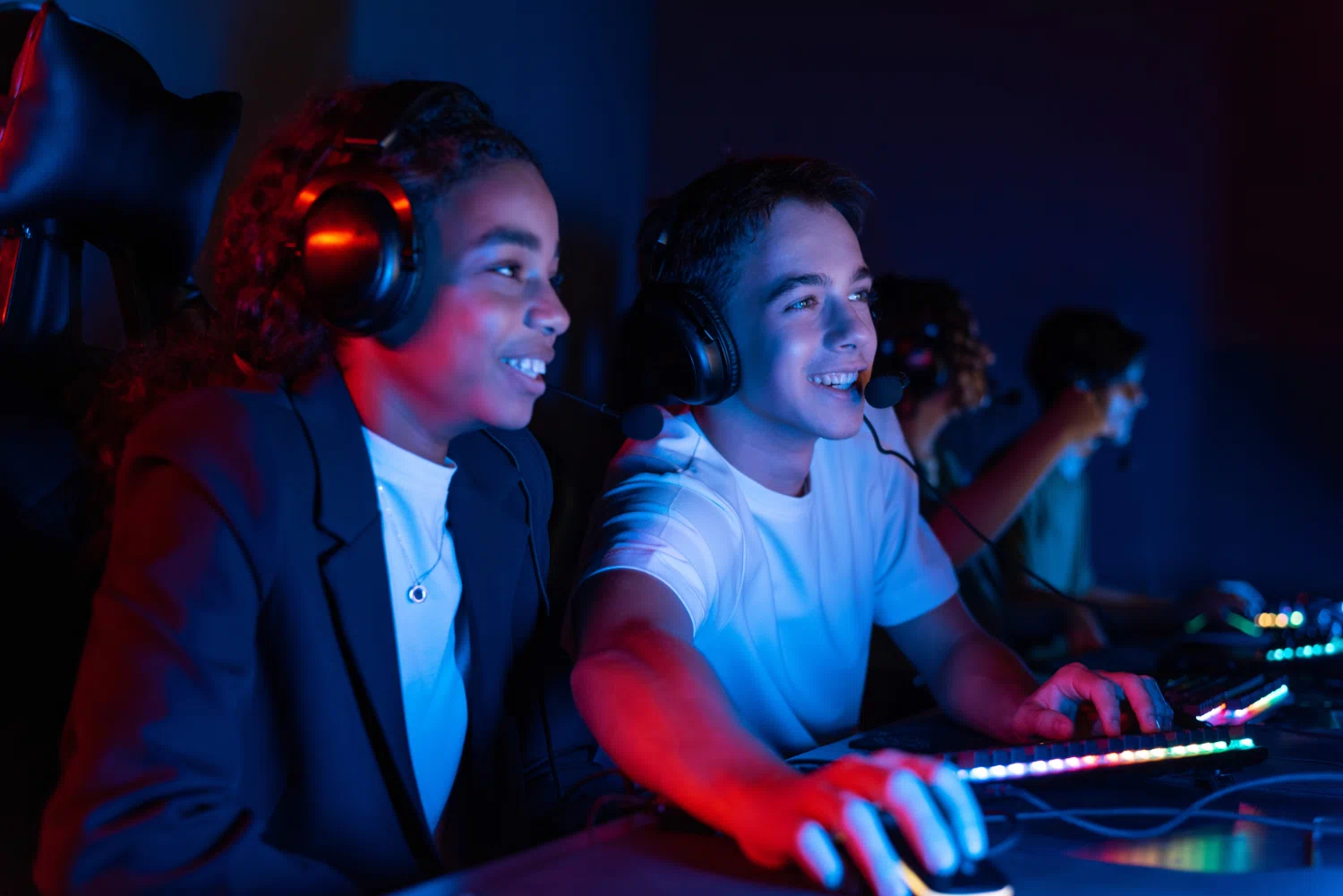 HP presenta soluciones gaming en Perú con HyperX OMEN 15