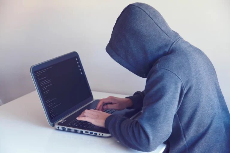 IA redefine el riesgo organizacional y ciberseguridad