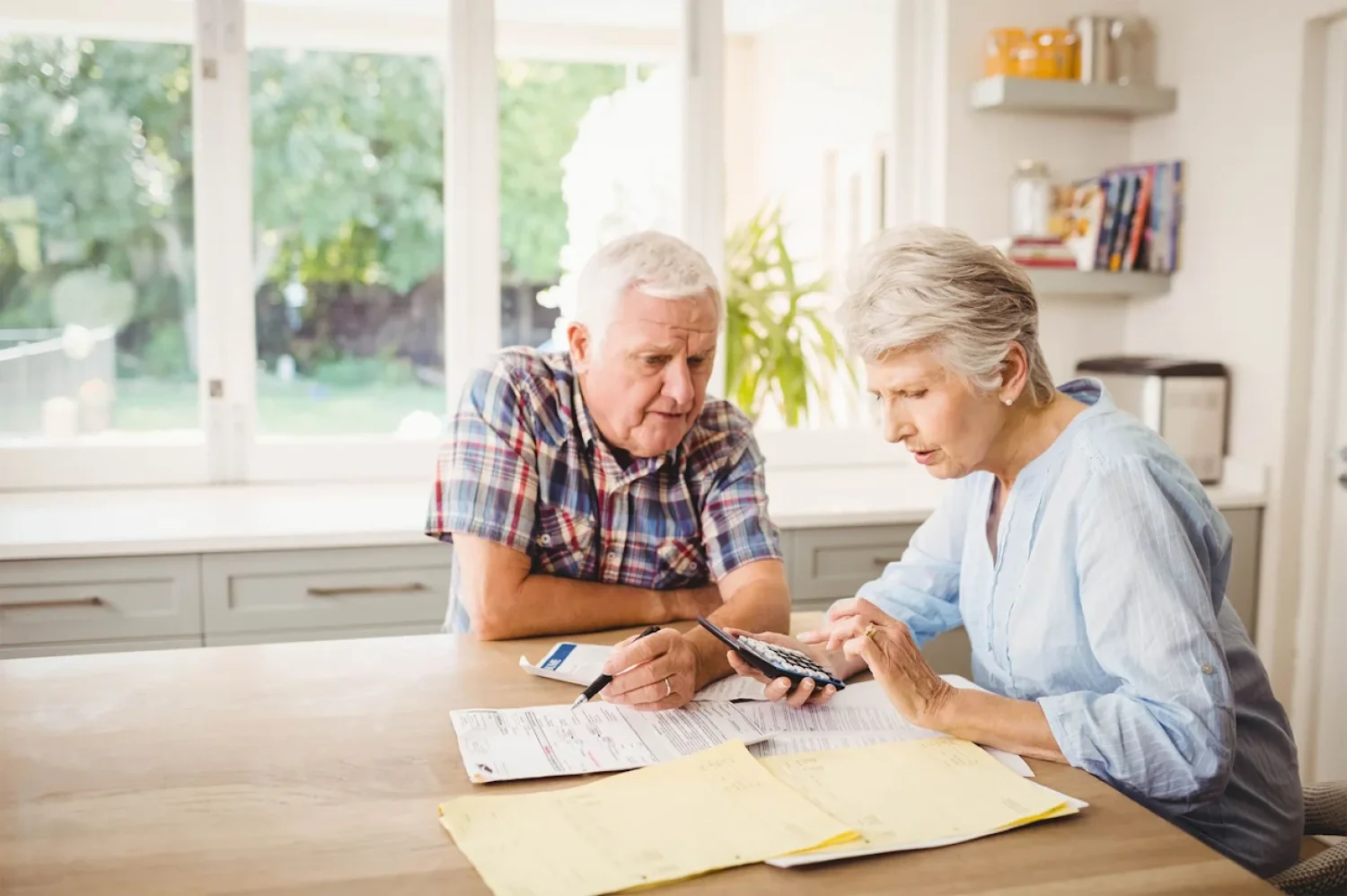 Soluciones financieras para mayores de 60 en Perú