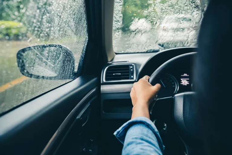 Cinco precauciones para conducir en El Niño, según Mapfre Perú