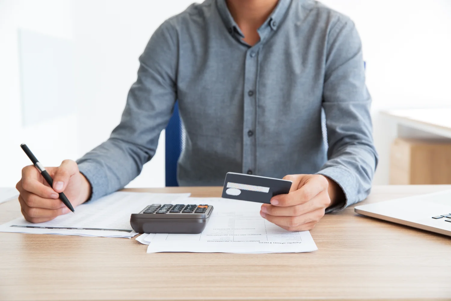 Experian explica mitos y verdades del historial crediticio en Perú