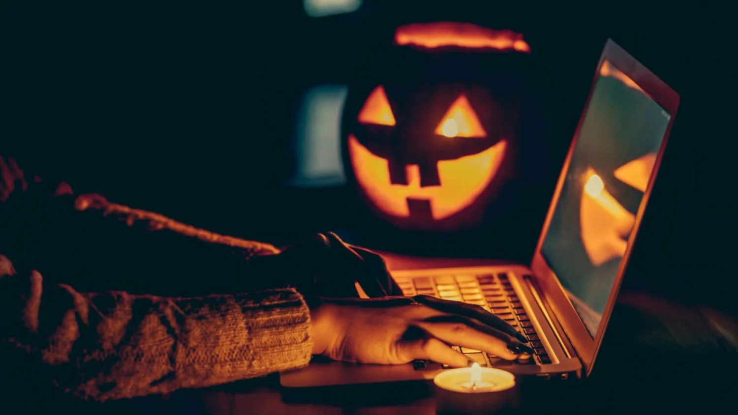 Halloween: estafas en disfraces y entradas analizadas por ESET Perú