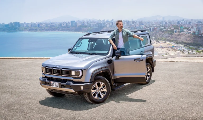 Marco Zunino debuta como embajador de BAIC en Perú con BJ40 PRO